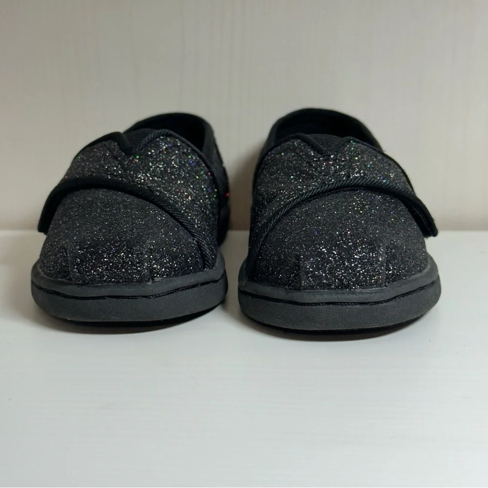 Toms Irid Glimmer Slip On Glitter In Black SZ US T5